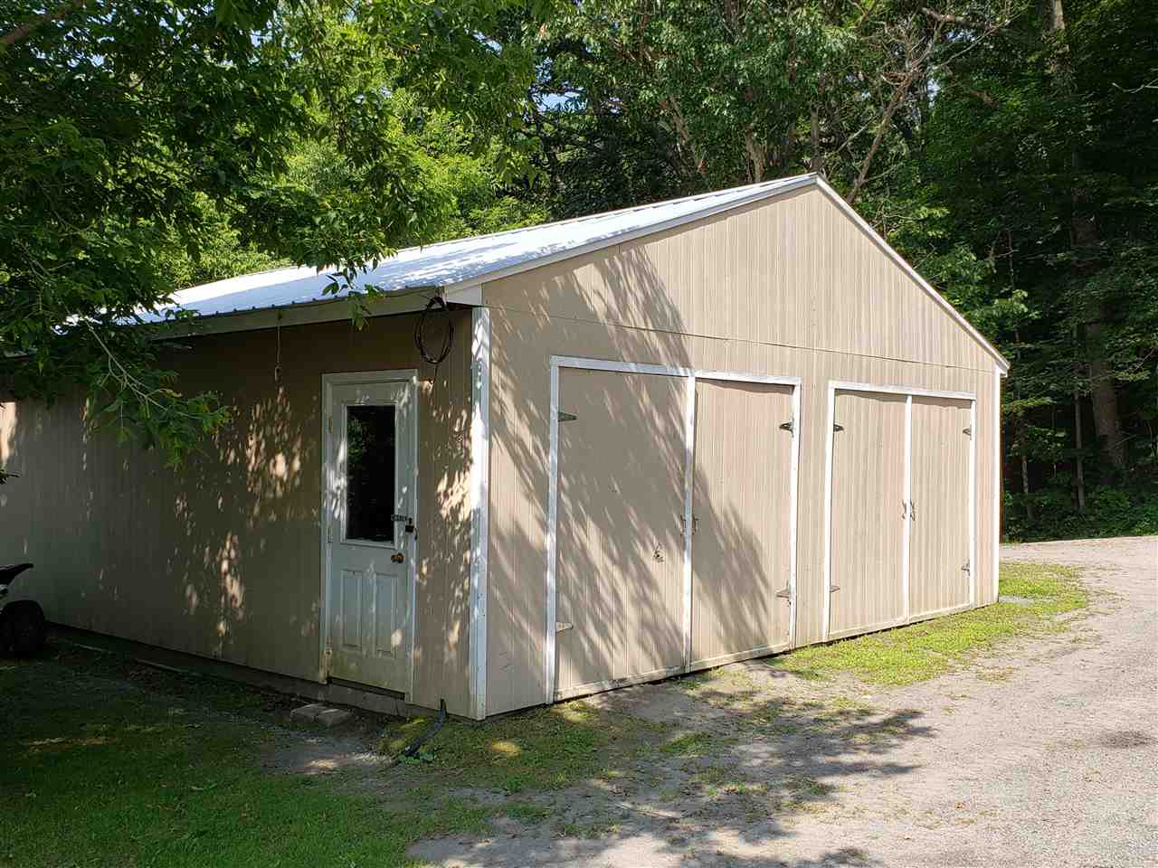 334 Roberts Road Royalton, VT 05068 - Photo 16 of 22 Gallery Image 16