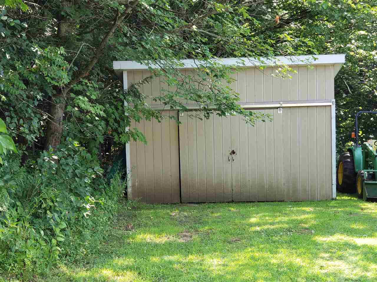 334 Roberts Road Royalton, VT 05068 - Photo 18 of 22 Gallery Image 18