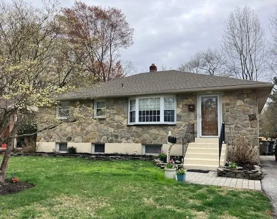 $389,900 | 2205 East Huntington Drive, Wilmington, DE 19808