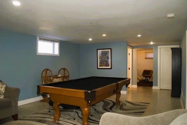 $389,900 | 2205 East Huntington Drive, Wilmington, DE 19808