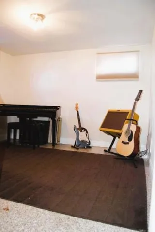 $389,900 | 2205 East Huntington Drive, Wilmington, DE 19808