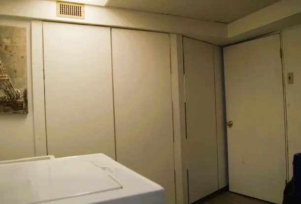 $389,900 | 2205 East Huntington Drive, Wilmington, DE 19808