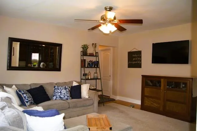 $389,900 | 2205 East Huntington Drive, Wilmington, DE 19808