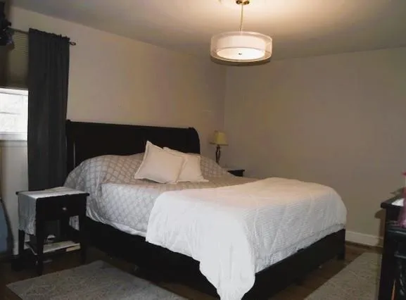 $389,900 | 2205 East Huntington Drive, Wilmington, DE 19808