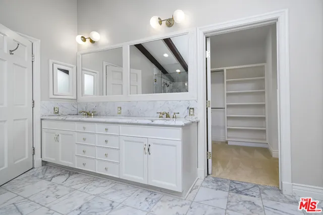 $18,900 | 3254 Oakdell Road, Studio City, CA 91604