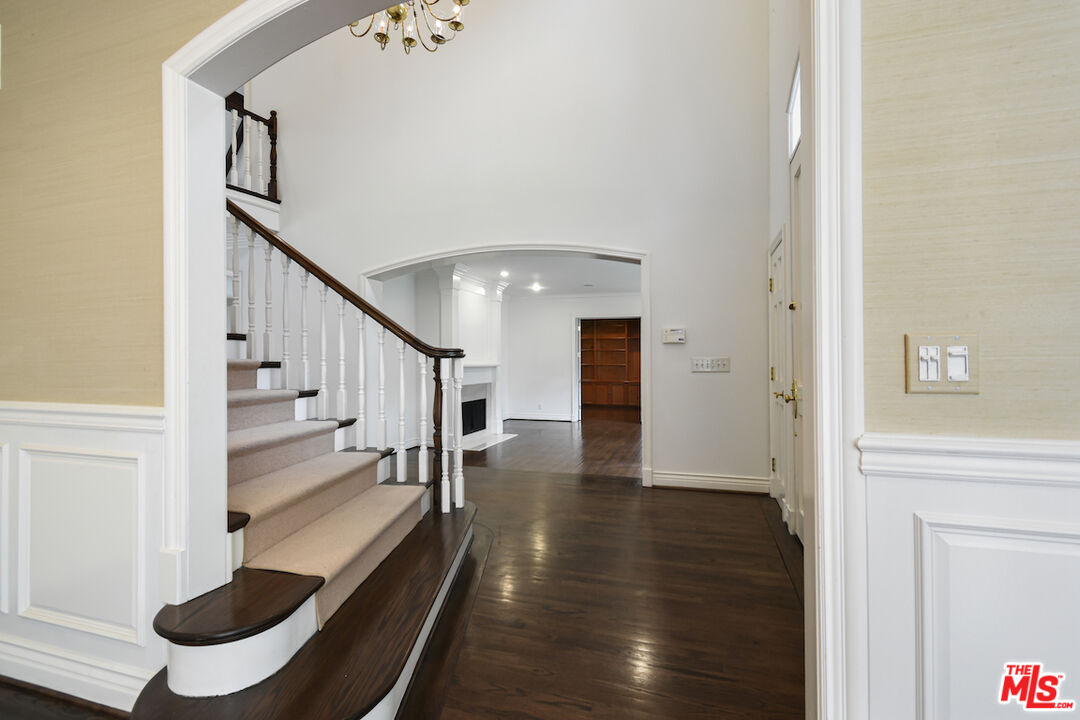 3254 Oakdell Road Studio City, CA 91604 - Photo 8 of 49 a view of entryway and hall with wooden floor