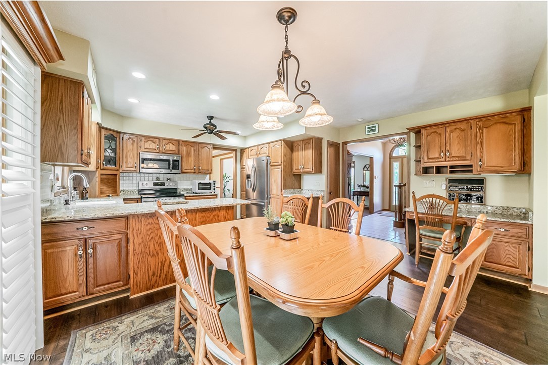 6276 Coldstream Road Highland Heights, OH 44143 - Photo 14 of 49