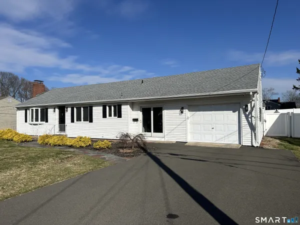 $399,900 | 11 York Road, Berlin, CT 06037