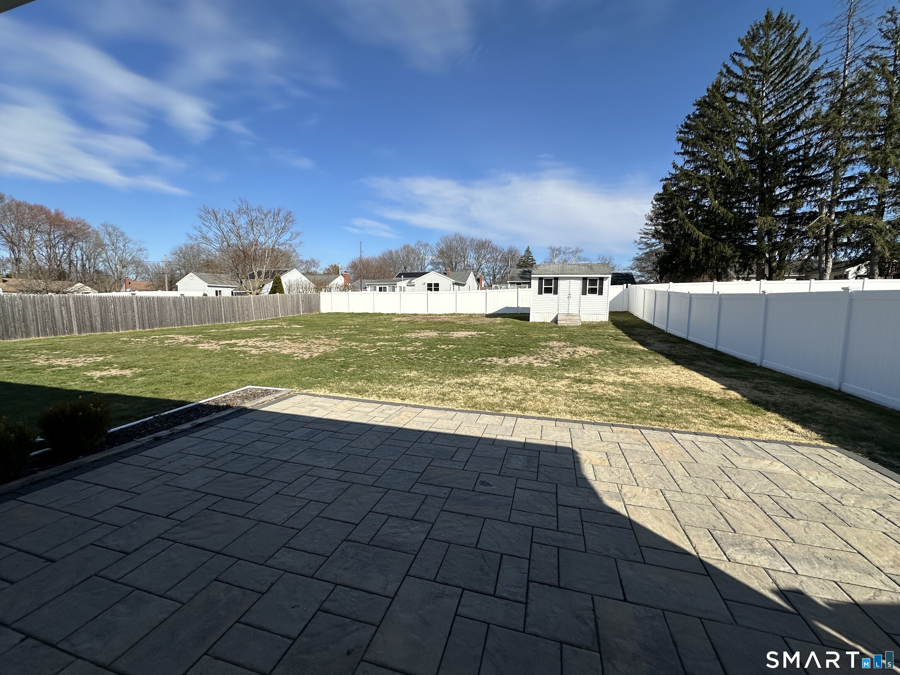 11 York Road Berlin, CT 06037 - Photo 2 of 32