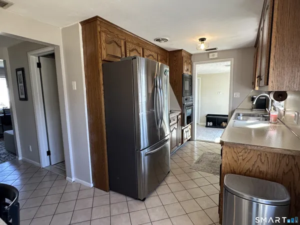 $399,900 | 11 York Road, Berlin, CT 06037