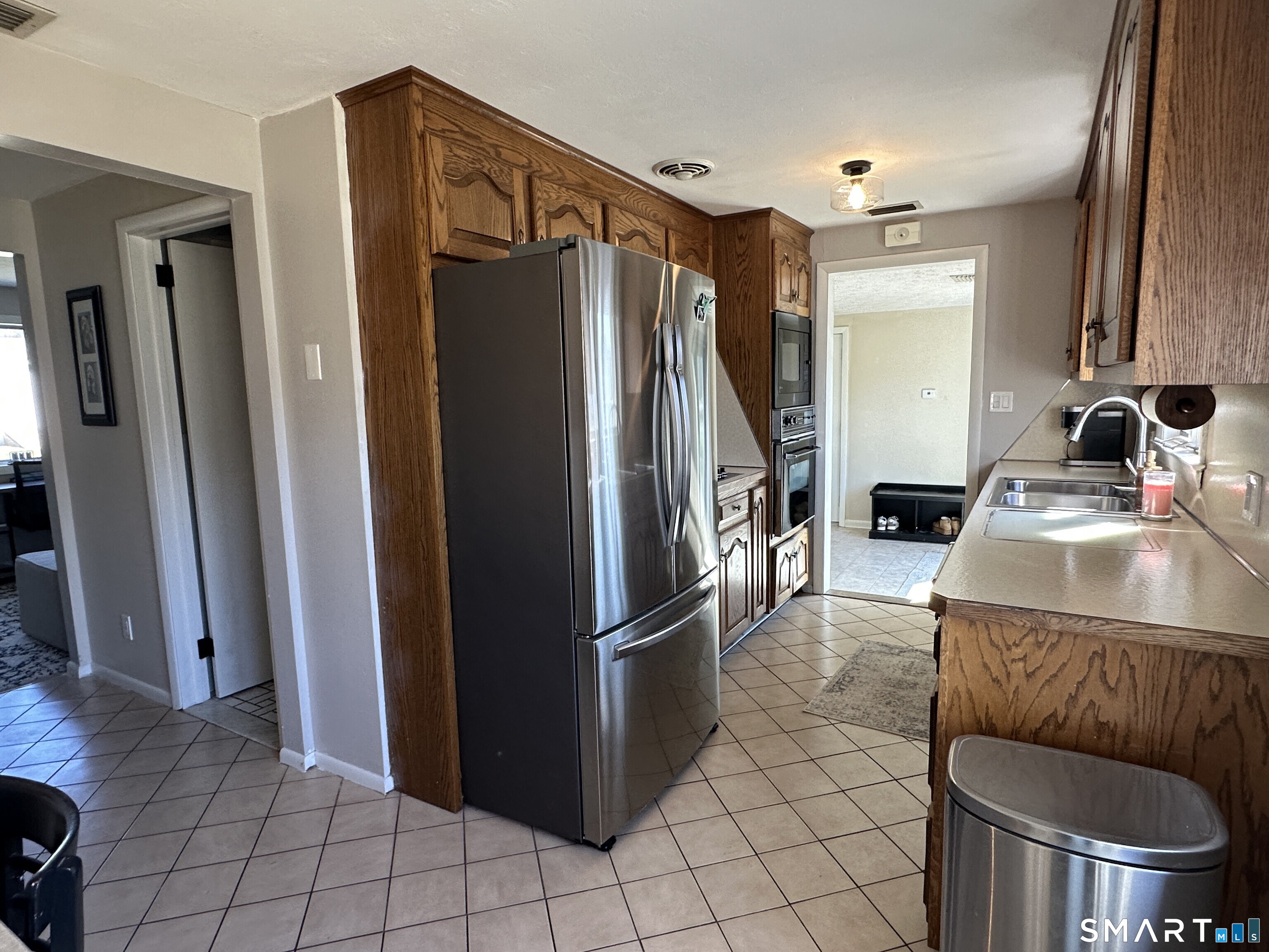 11 York Road Berlin, CT 06037 - Photo 21 of 32