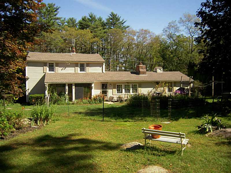 961 Hill Farm Road Coventry, RI 02816 - Photo 25 of 25 Exterior Back.