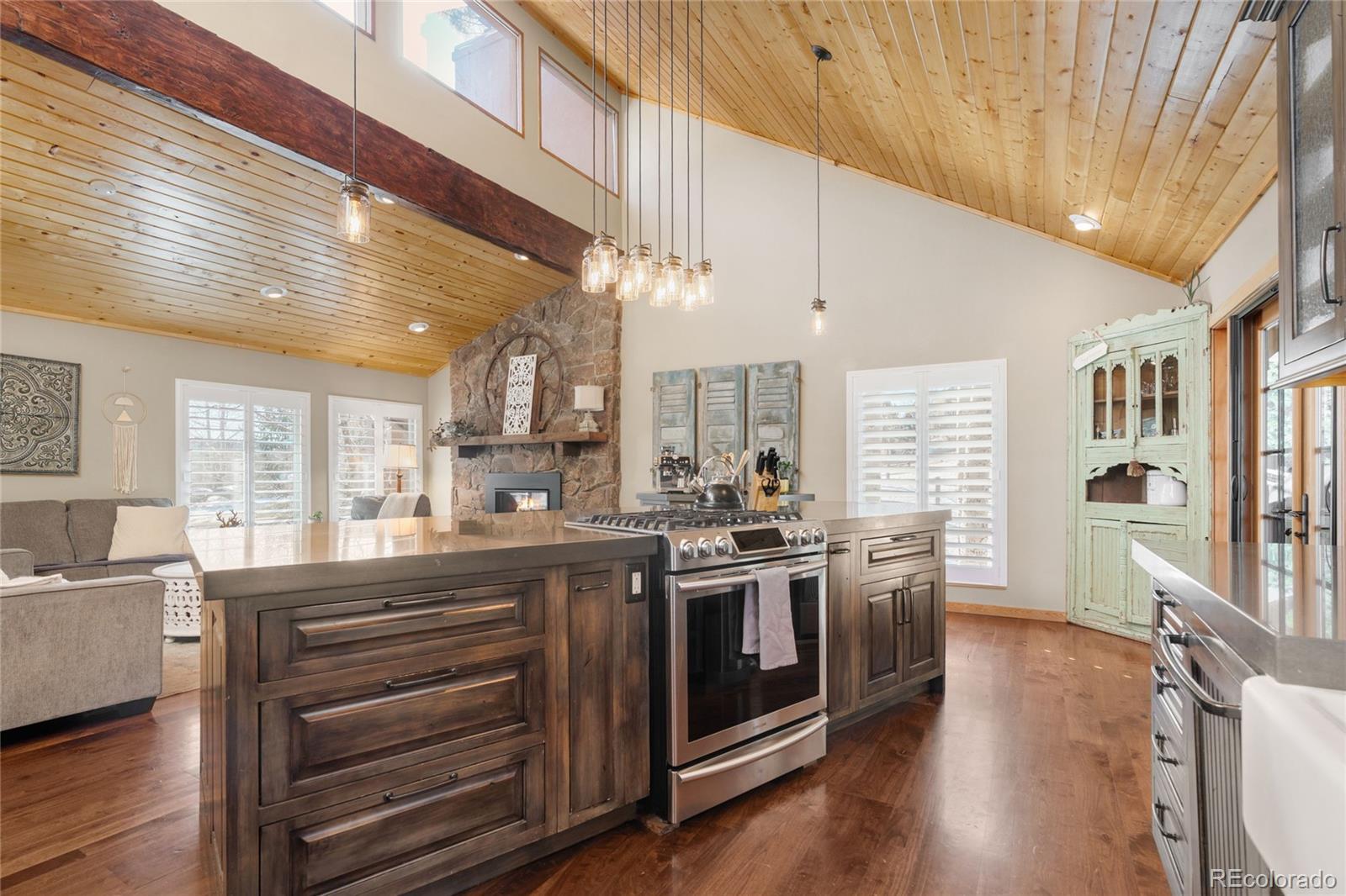 29551 Chestnut Drive Evergreen, CO 80439 - Photo 12 of 44