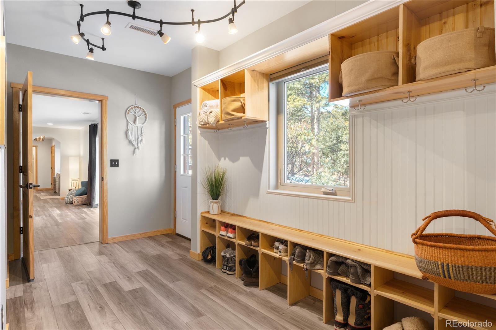 29551 Chestnut Drive Evergreen, CO 80439 - Photo 32 of 44