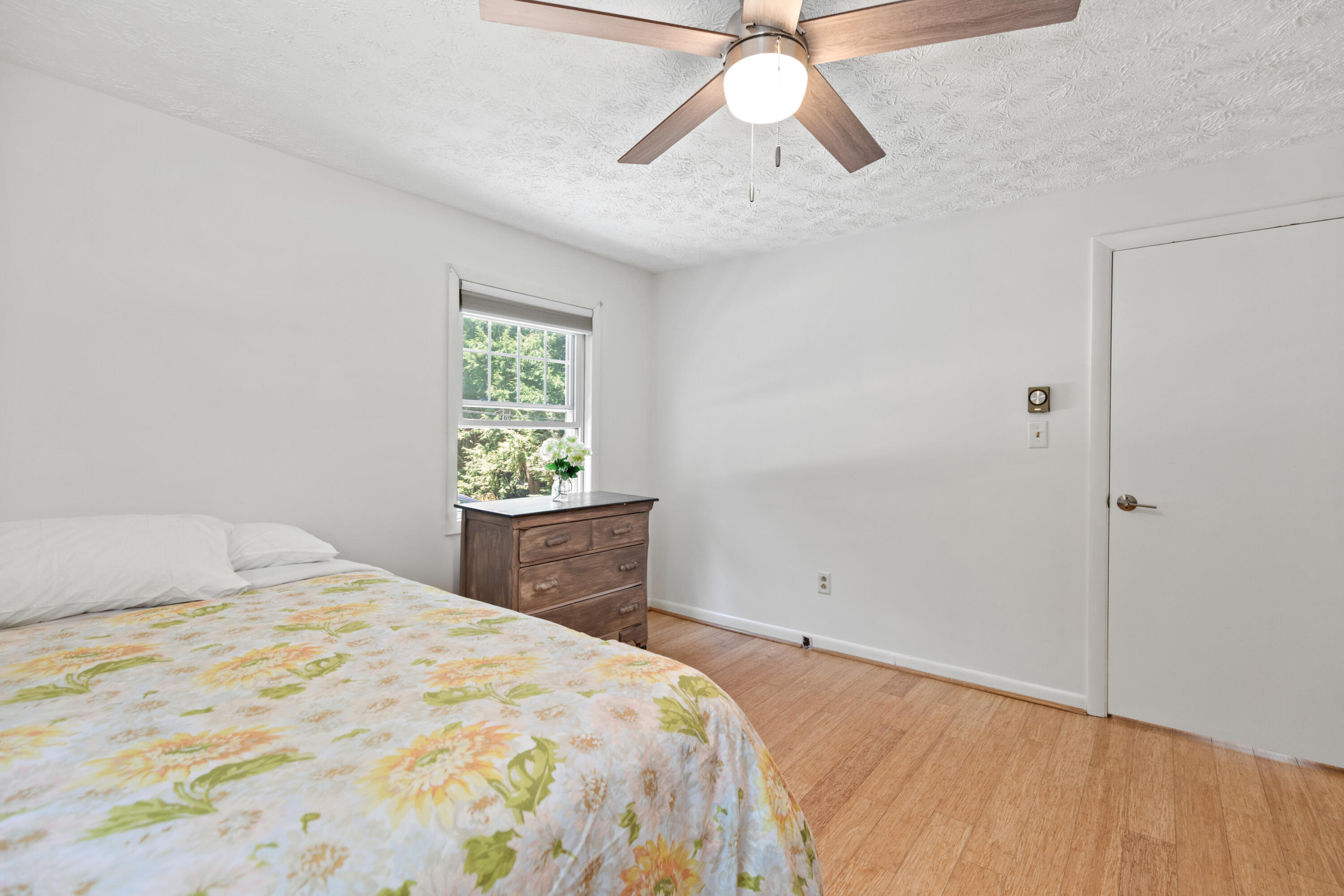336 Pope Road, Unit 2 Windham, ME 04062 - Photo 10 of 26 336 Pope Road #2 Windham-025