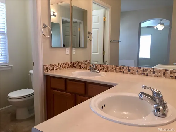 $2,850 | 197 Whitehaven Circle, Highlands Ranch, CO 80129