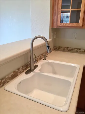 $2,850 | 197 Whitehaven Circle, Highlands Ranch, CO 80129