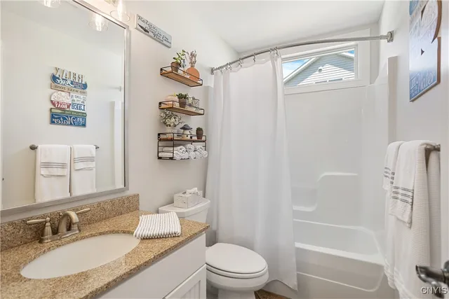 $455,000 | 240 Marine View Drive, Sullivan, NY 13037