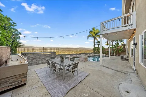 $1,295,000 | 2563 Camino Del Plata, Corona, CA 92882