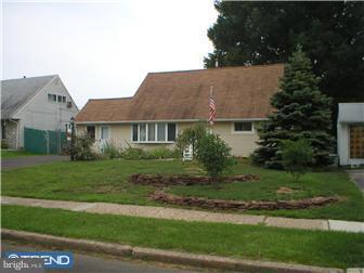 49 Mayflower Road Levittown, PA 19056 - Photo 1 of 8 Exterior