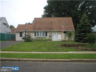 49 Mayflower Road Levittown, PA 19056 - Photo 8 of 8 Exterior Front