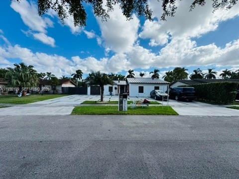 7755 Southwest 127th Court Miami, FL 33183 - Photo 1 of 29