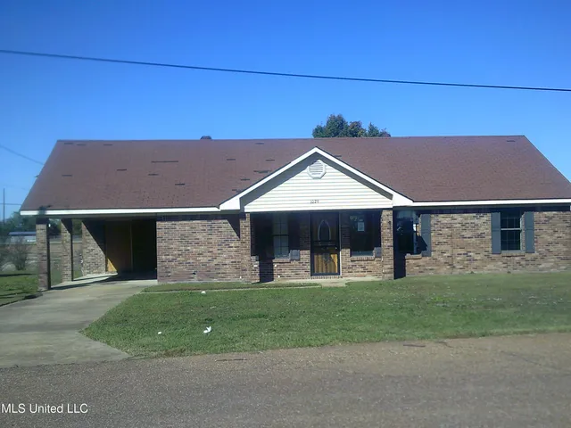$51,800 | 1029 Brandon Cove, Tunica, MS 38676