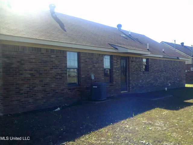 $51,800 | 1029 Brandon Cove, Tunica, MS 38676