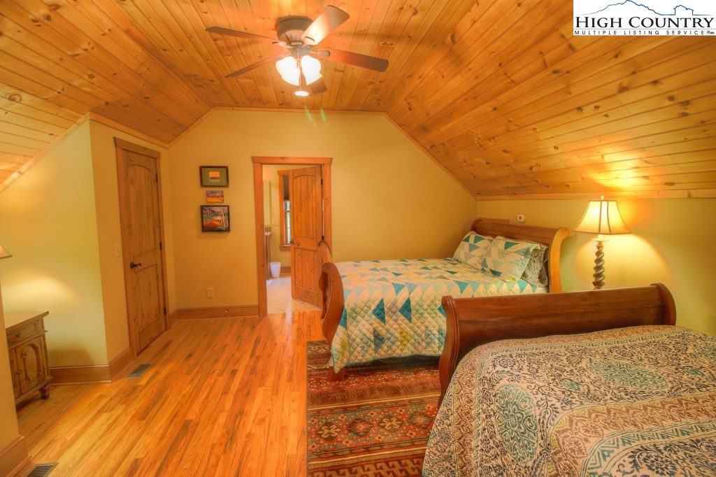 808 Timberlane Drive Boone, NC 28607 - Photo 12 of 30 Gallery Image 12