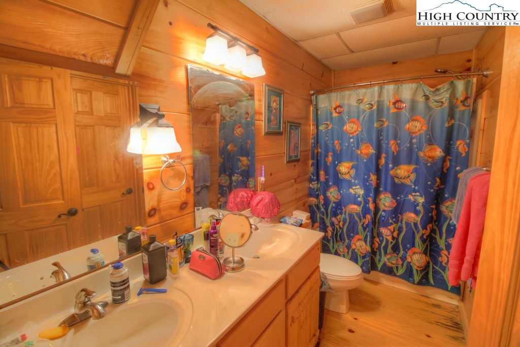 808 Timberlane Drive Boone, NC 28607 - Photo 21 of 30 Gallery Image 21