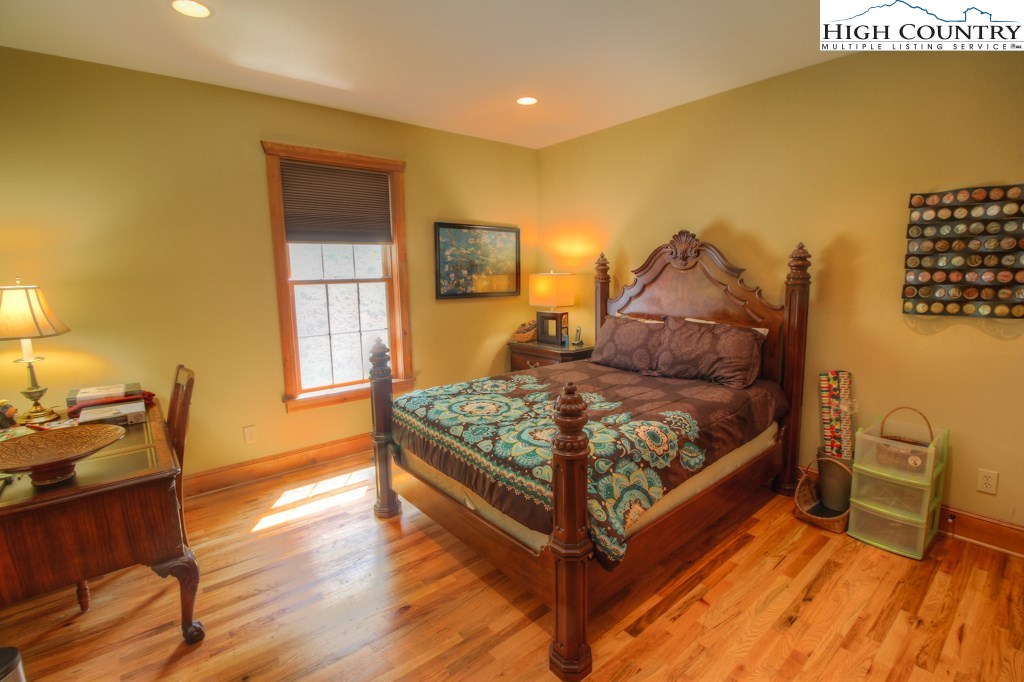 808 Timberlane Drive Boone, NC 28607 - Photo 8 of 30 Gallery Image 8
