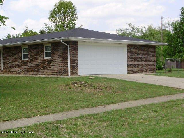 880 Cheyenne Road Radcliff, KY 40160 - Photo 39 of 47 P1010001