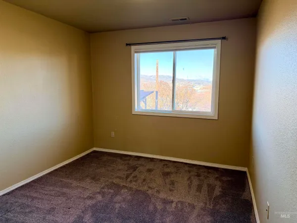 $229,700 | 607 Park Street, Lewiston, ID 83501