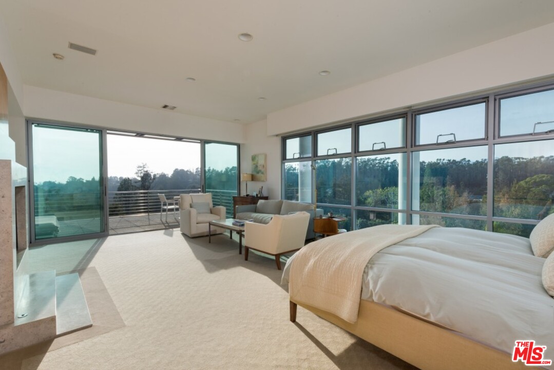 50 Haldeman Road Santa Monica, CA 90402 - Photo 12 of 18 Gallery Image 12