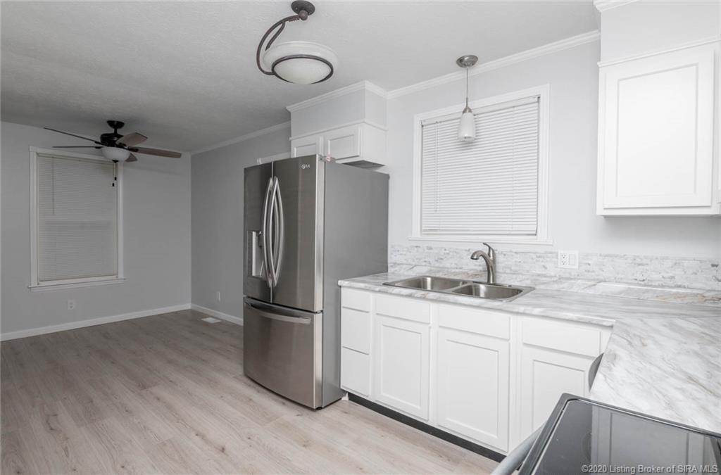 917 Assembly Road Jeffersonville, IN 47130 - Photo 15 of 43 Gallery Image 15