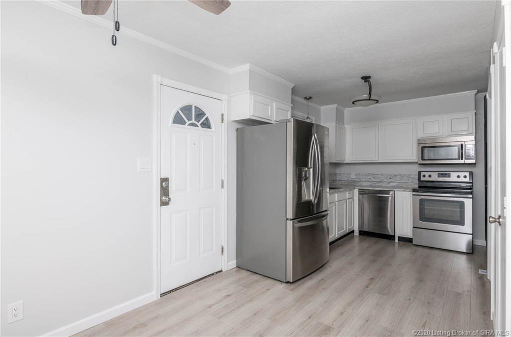917 Assembly Road Jeffersonville, IN 47130 - Photo 10 of 43 Gallery Image 10
