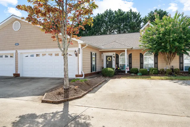$255,000 | 1903 Middle Summit Drive, Unit 130, Dalton, GA 30721