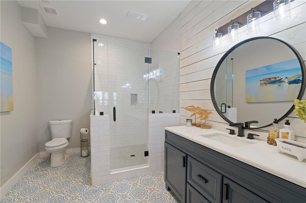 6044 Wade Orr Road Flowery Branch, GA 30542 - Photo 16 of 94