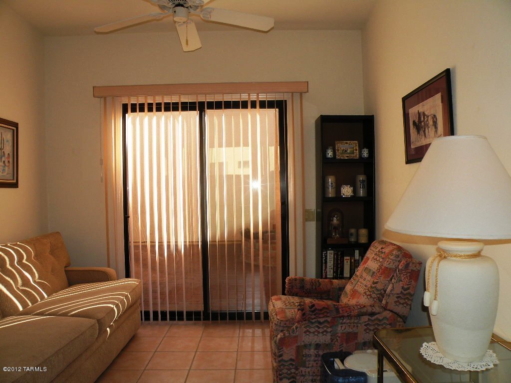 4895 South View Ridge Drive Green Valley, AZ 85622 - Photo 11 of 23