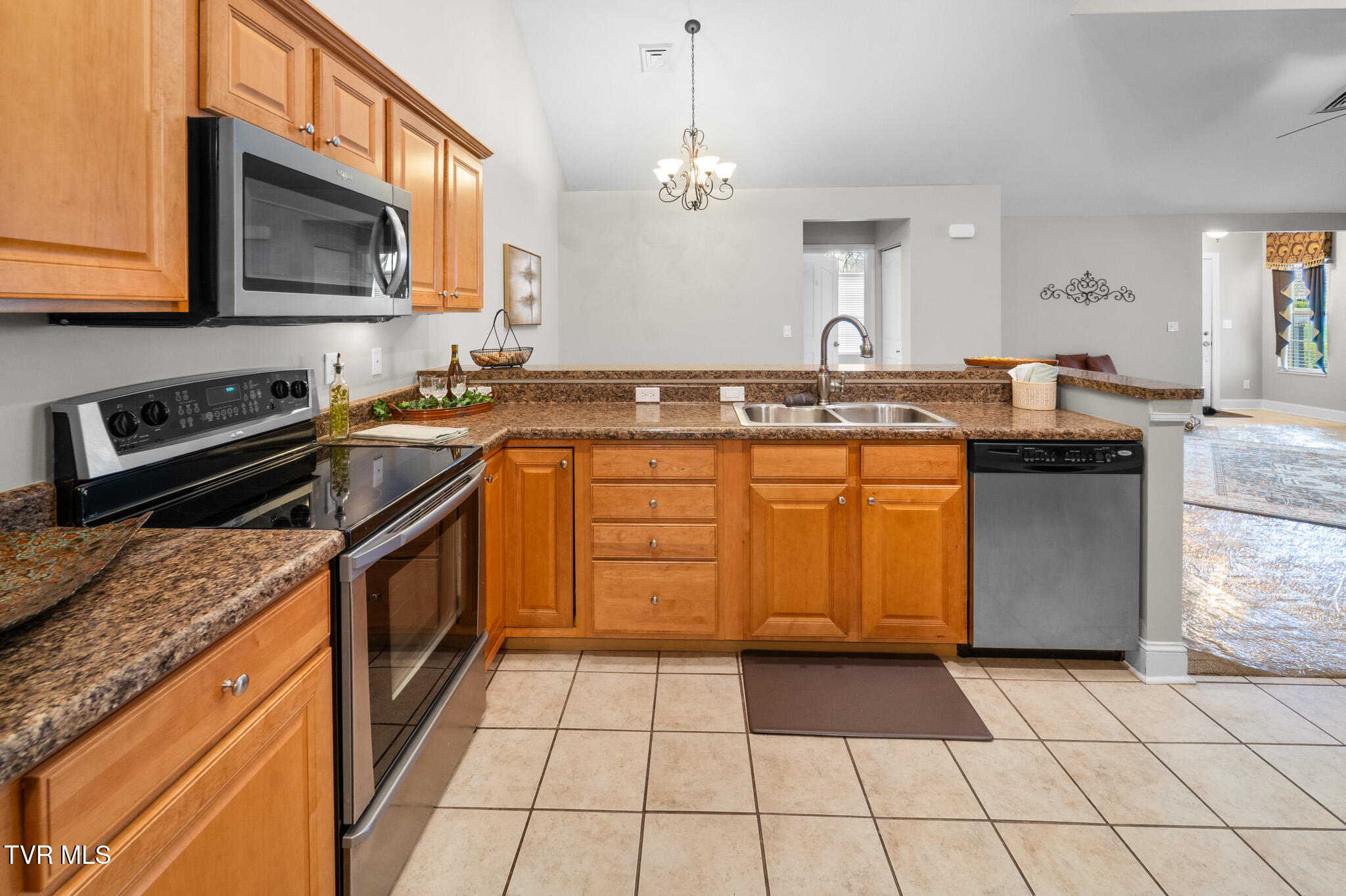 1684 Hatterdale Farm Road, Unit B Blountville, TN 37617 - Photo 13 of 49 DSC07300