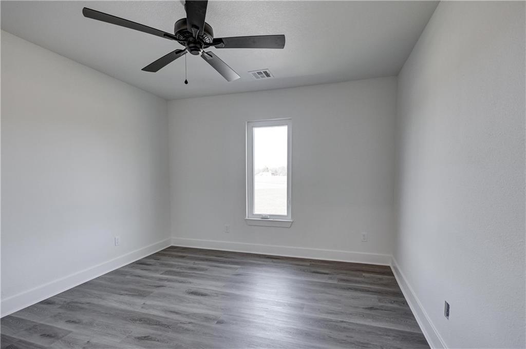 1816 Silverback Way Pittsburg, KS 66762 - Photo 34 of 54