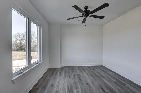 $399,900 | 1816 Silverback Way, Pittsburg, KS 66762