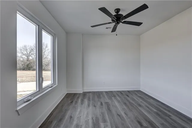 $399,900 | 1816 Silverback Way, Pittsburg, KS 66762