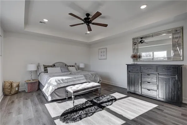 $399,900 | 1816 Silverback Way, Pittsburg, KS 66762