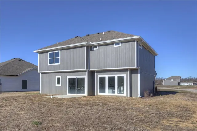 $399,900 | 1816 Silverback Way, Pittsburg, KS 66762