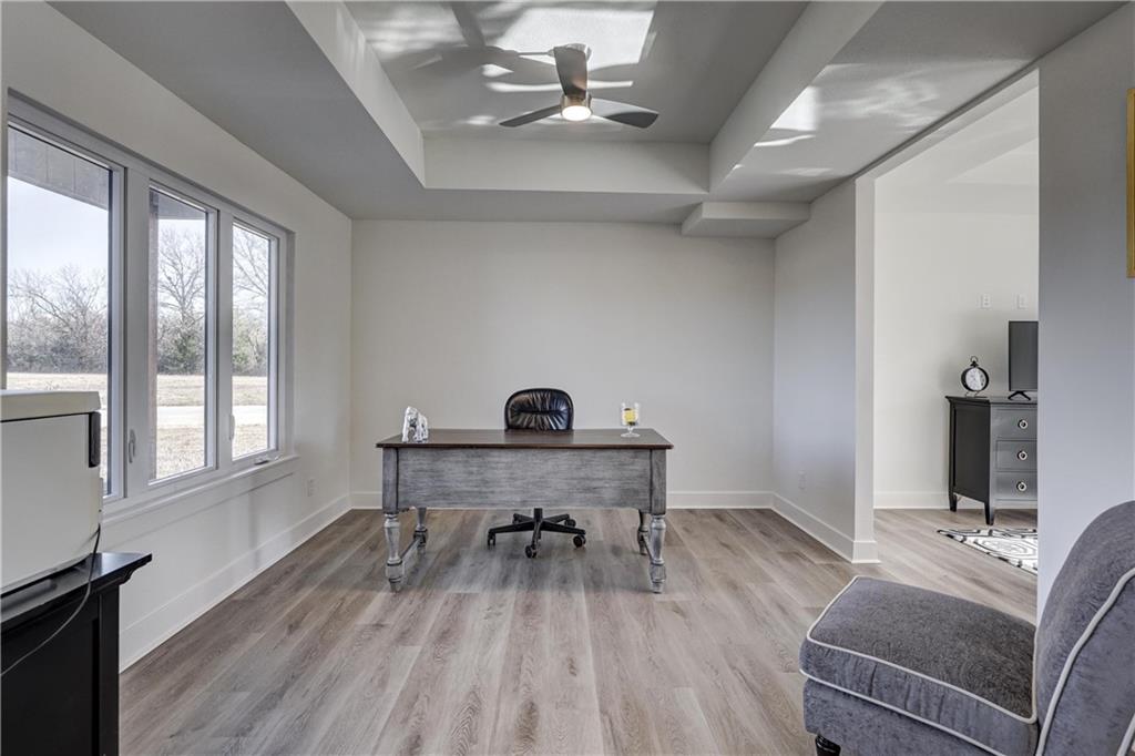 1816 Silverback Way Pittsburg, KS 66762 - Photo 6 of 54