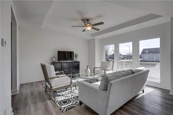 $399,900 | 1816 Silverback Way, Pittsburg, KS 66762