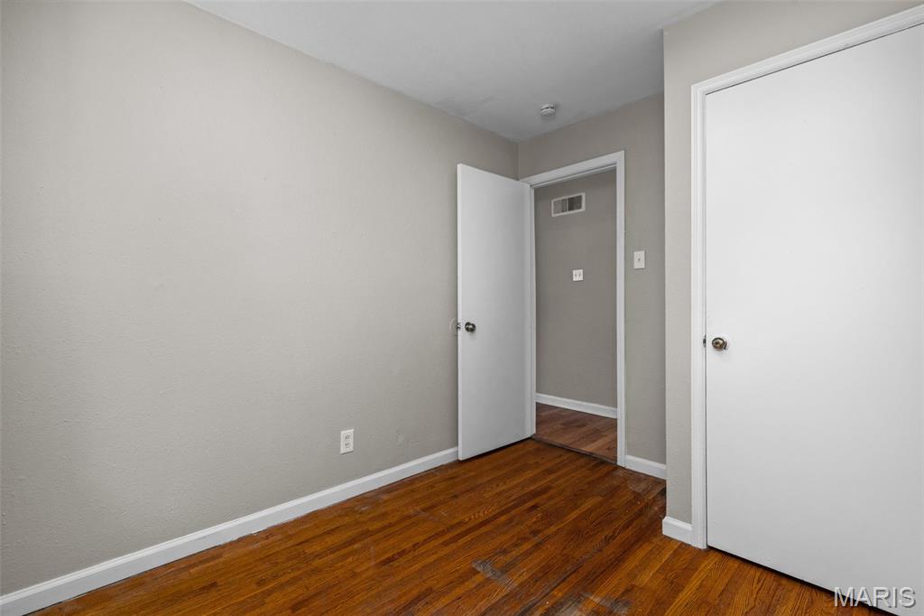 333 Lanark Road St. Louis, MO 63137 - Photo 14 of 26