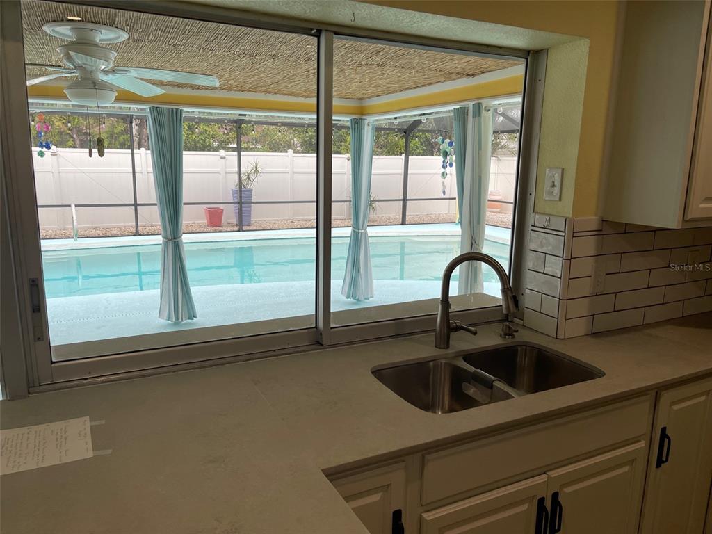 6108 11th Avenue West Bradenton, FL 34209 - Photo 12 of 40