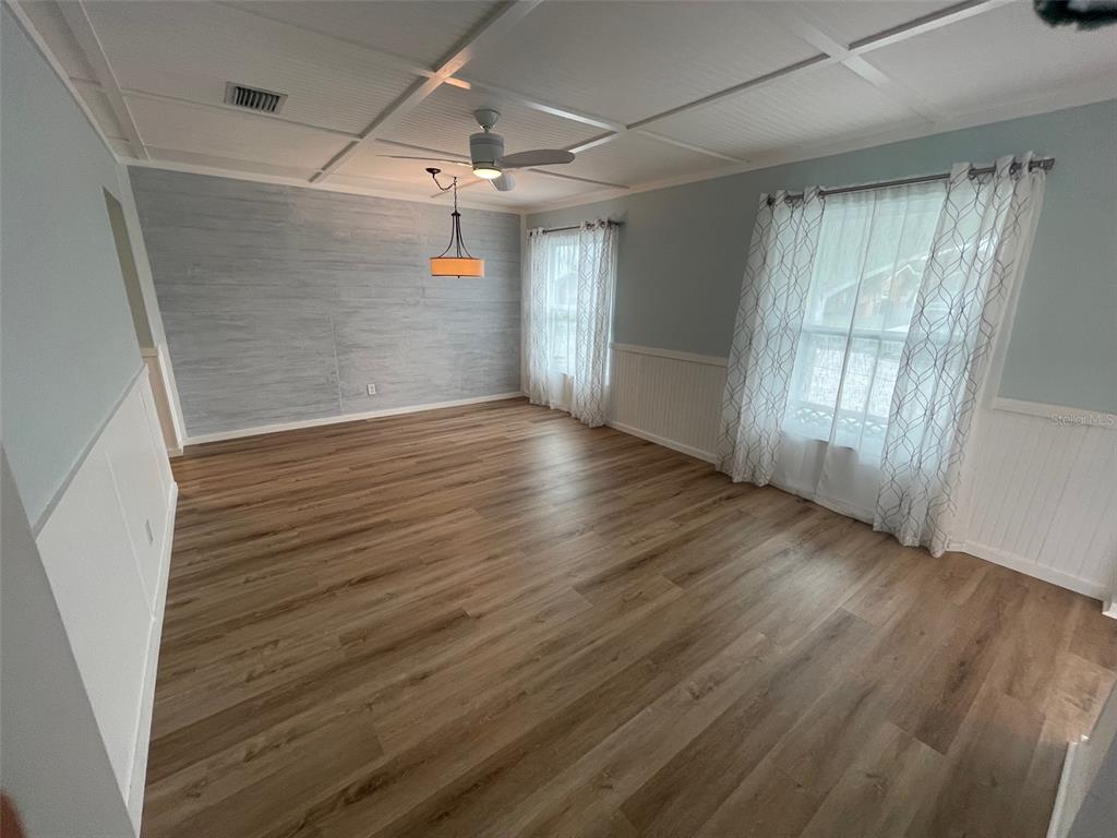 6108 11th Avenue West Bradenton, FL 34209 - Photo 5 of 40